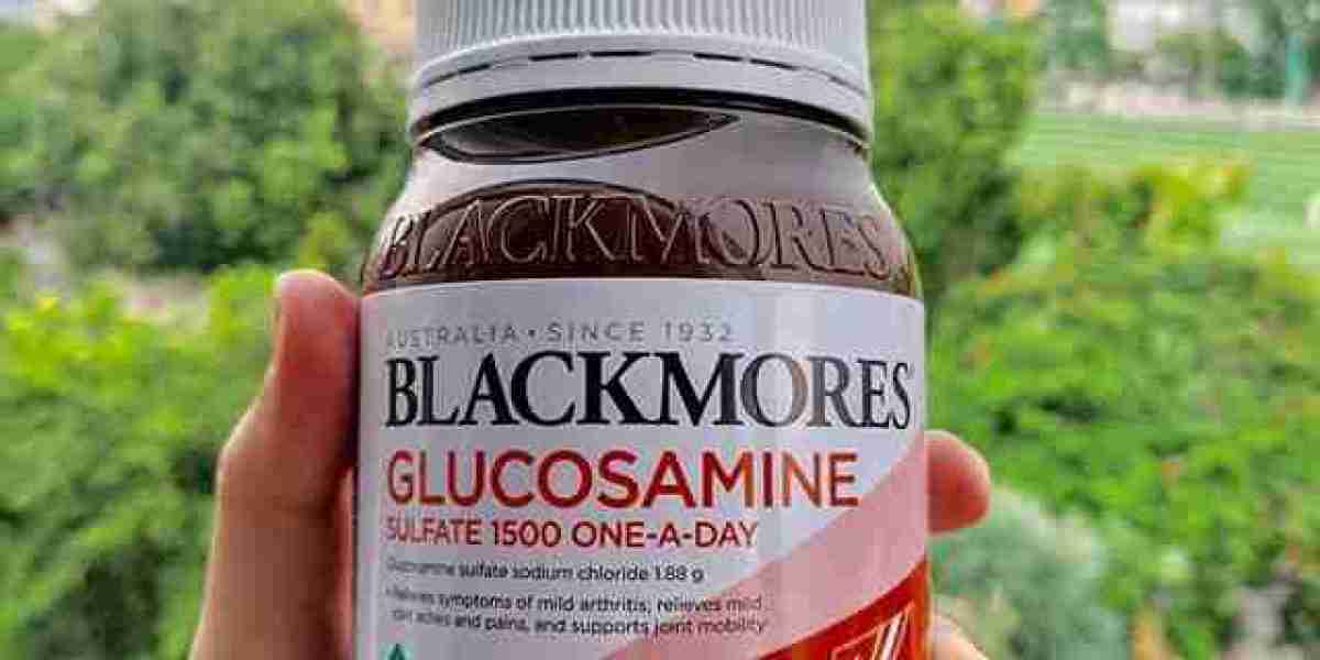 Tận hưởng cuộc sống với Glucosamine Blackmores 180 Viên