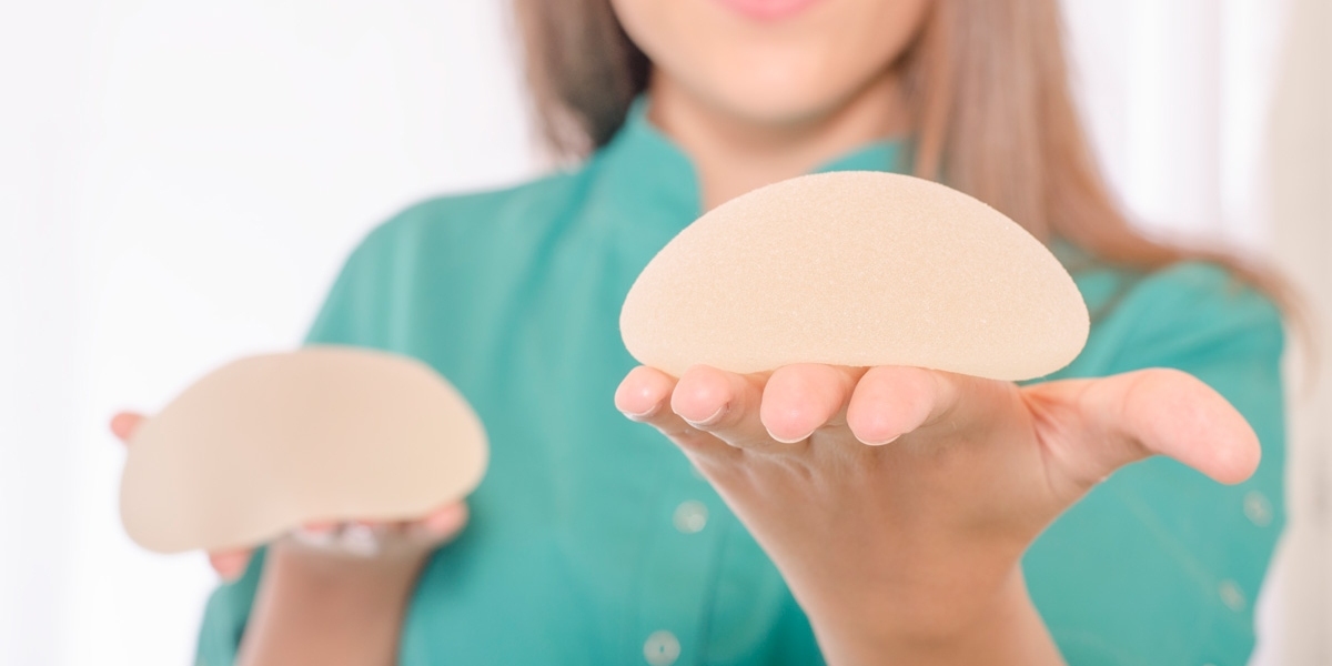 Breast Implants Market Insights Shows Industry Growth Due to Increased User Awareness