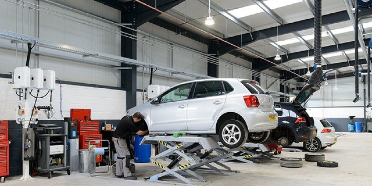 Ensuring Roadworthiness: The Significance of MOT Service in Aylesford