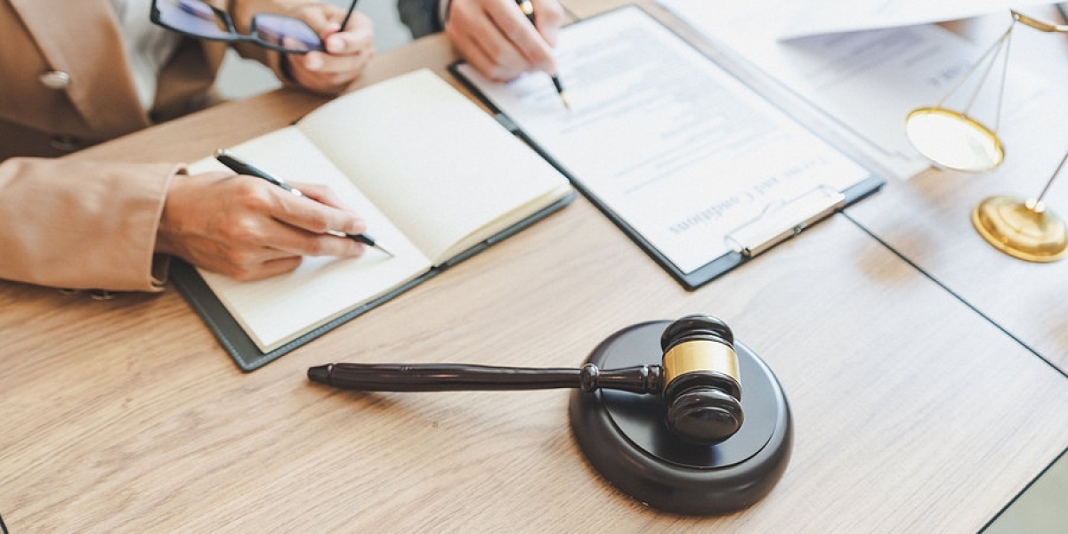 Lost in Translation: Why Expert Legal Translation Dubai is Essential