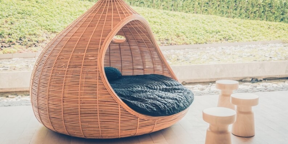 Designing Outdoor Comfort: Teak Patio Furniture Selections