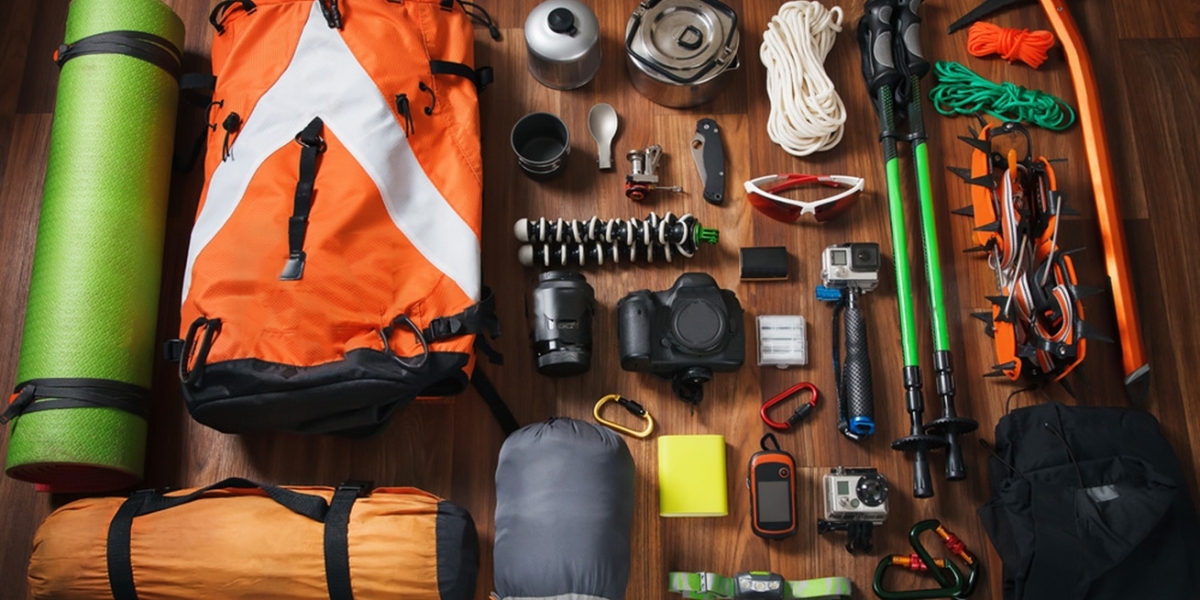 Moderns Adventure Gear: Navigating the Wilderness with Style and Substance