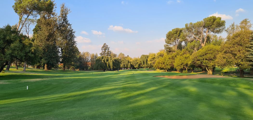Reading Country Golf Club, Book Golf Club Course Online