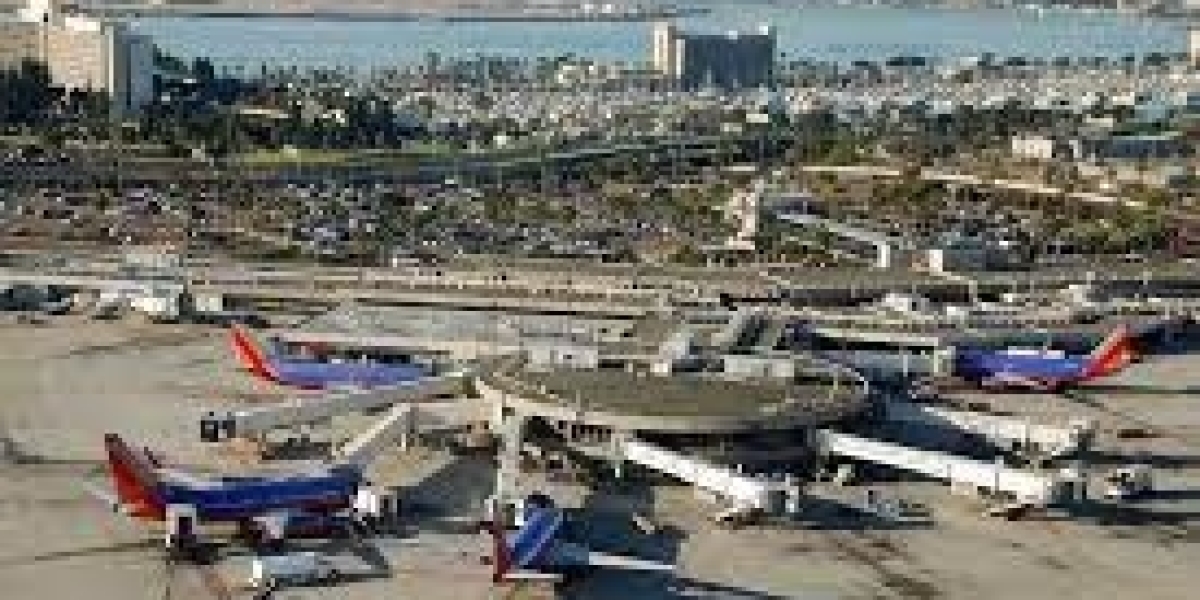 Airlines at San Diego