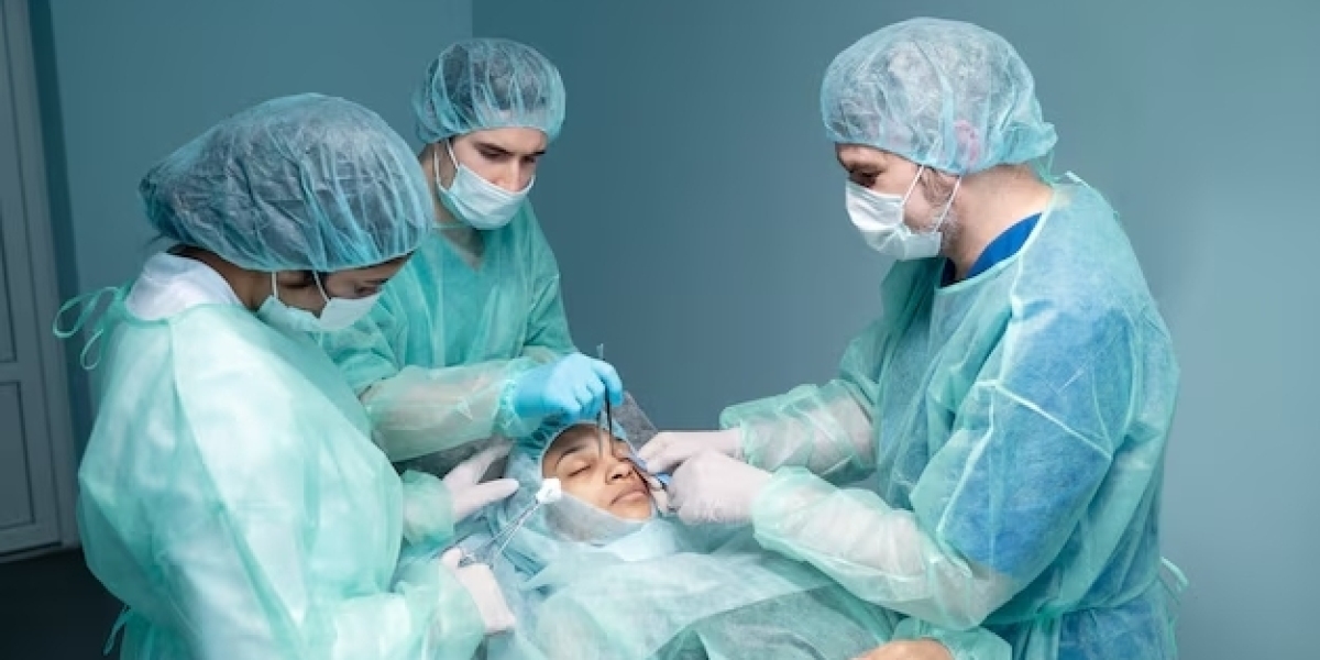 How Does Abdominoplasty Dubai Work?