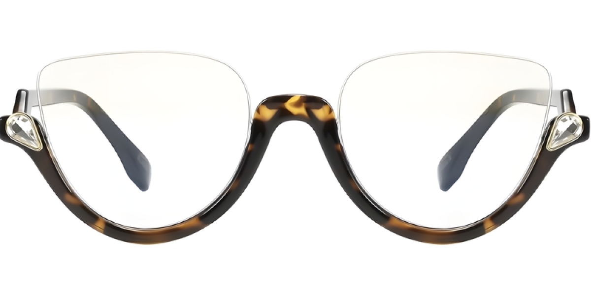 The Higher Refractive Index And The Thinner Eyeglasses Lenses Edge