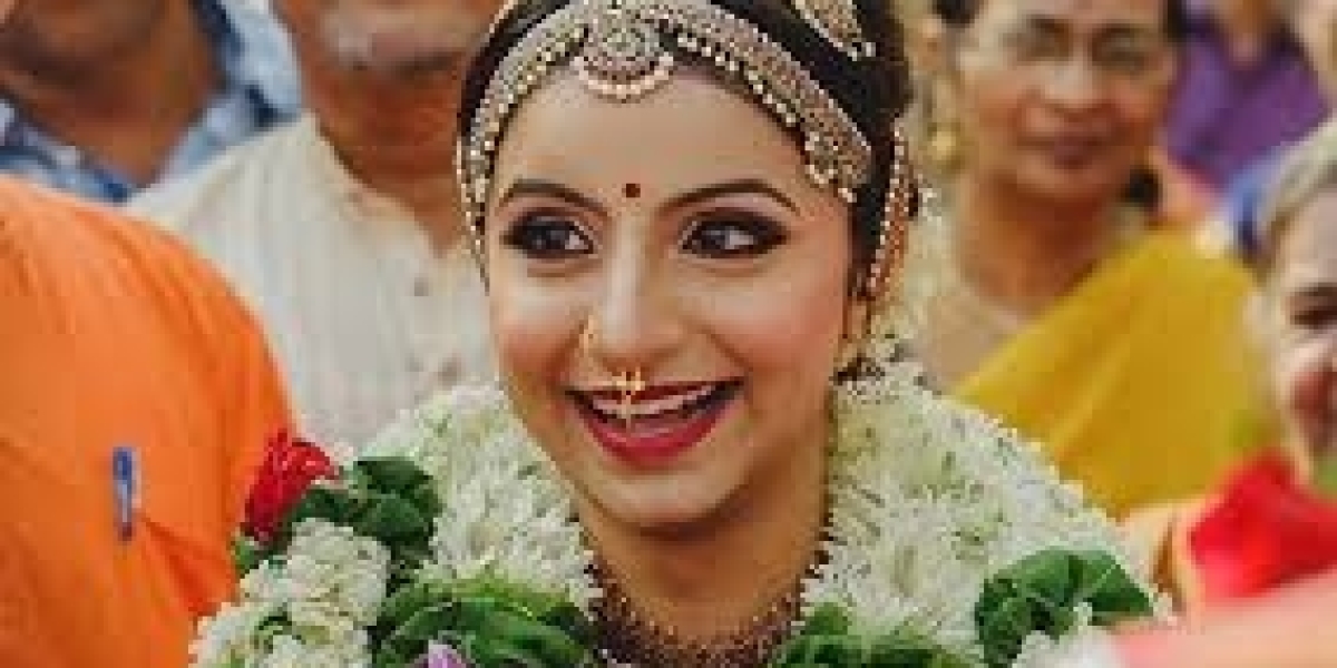 Makeup artist in mumbai