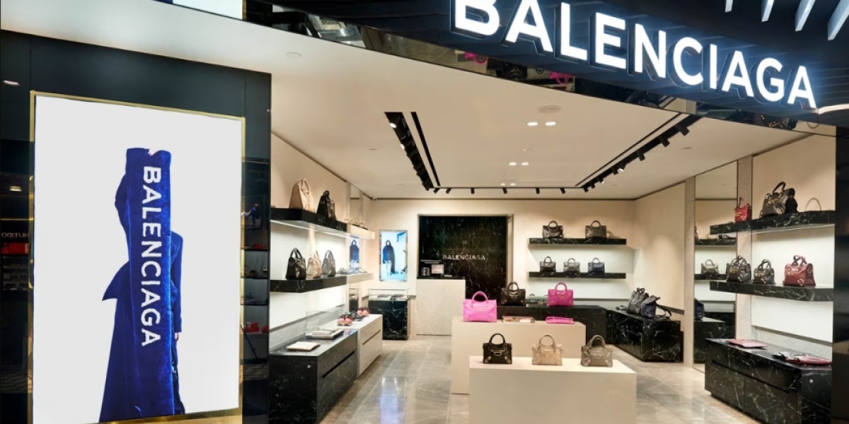 Balenciaga Sneakers On Sale blouse draping